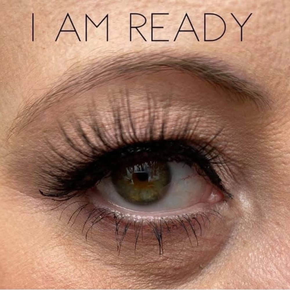2/$20 EVERRA MAGNETIC 🧲 LASHES “I AM READY” - BRAND NEW in the box!